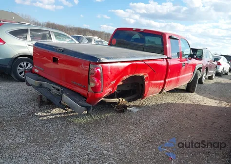 2004 Chevrolet Silverado 1500 Z71 z USA, uszkodzony, nr VIN 1GCEK19T34E162488
